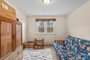 46 Burnwood Dr, Bloomfield, CT 06002 - Photo 20