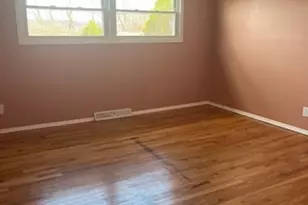 12 Berkshire Cir, Ansonia, CT 06401 - Photo 10