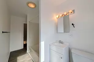 102 Elm St, Winchester, CT 06098 - Photo 18