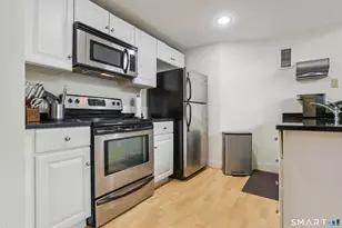 124 Court St, New Haven, CT 06511 - Photo 8