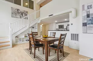 124 Court St, New Haven, CT 06511 - Photo 2