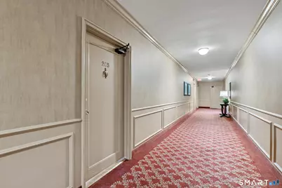 869 Farmington Avenue #205, West Hartford, CT 06119 - Photo 6