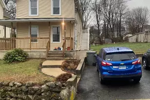 72 Walnut St, Naugatuck, CT 06770 - Photo 2