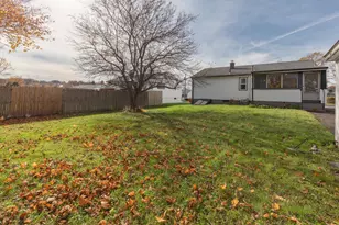 68 Valentino Dr, Waterbury, CT 06704 - Photo 2