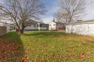 68 Valentino Dr, Waterbury, CT 06704 - Photo 22