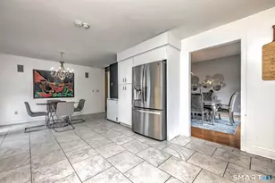 30 Stonewall Ln, Monroe, CT 06468 - Photo 8