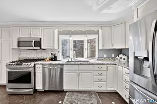 111 Willie Cir, Tolland, CT 06084 - Photo 6