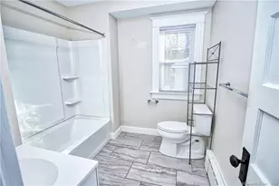 15 Diamond St, Plymouth, CT 06786 - Photo 10