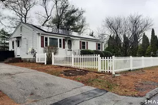 68 Viens St, Putnam, CT 06260 - Photo 1