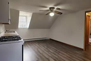 9 Morrison St Ext, Vernon, CT 06066 - Photo 2