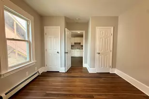 135 Caroline St, Bridgeport, CT 06608 - Photo 4