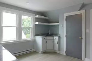 47 Spring St, Wallingford, CT 06492 - Photo 2