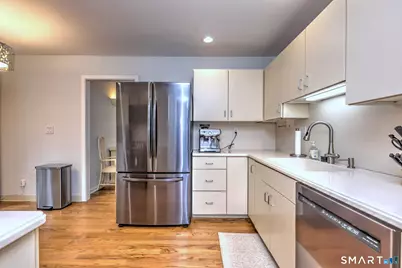 690 Forest Road #771, West Haven, CT 06516 - Photo 14
