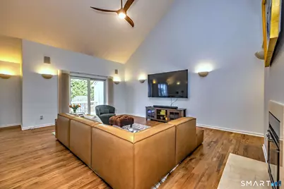 690 Forest Road #771, West Haven, CT 06516 - Photo 4