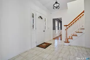 72 Perry Hill Rd, Shelton, CT 06484 - Photo 4