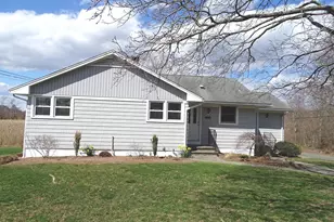 62 Ark Rd, Branford, CT 06405 - Photo 2