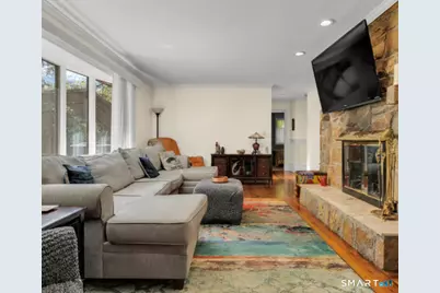 975 Main Street, Hamden, CT 06514 - Photo 10