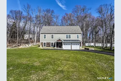 53 Pembroke Road, Danbury, CT 06811 - Photo 1