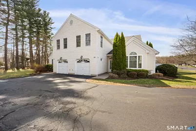 73 Southwick Court #73, Cheshire, CT 06410 - Photo 2