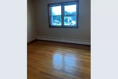 910 Boston Post Road #3, West Haven, CT 06516 - Photo 2