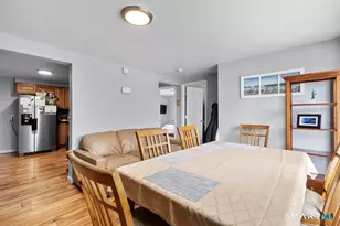 15 Spread Oak Ln, Waterbury, CT 06704 - Photo 6