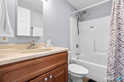 15 Spread Oak Lane, Waterbury, CT 06704 - Photo 12