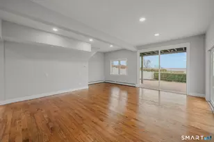 1092 Ocean Ave, New London, CT 06320 - Photo 20