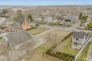 1092 Ocean Ave, New London, CT 06320 - Photo 36