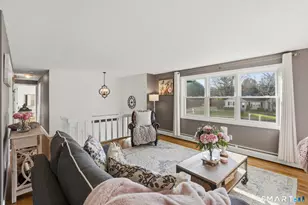 92 Laurel Ln, Simsbury, CT 06070 - Photo 6