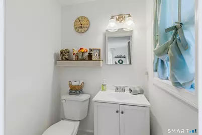 92 Laurel Lane, Simsbury, CT 06070 - Photo 24