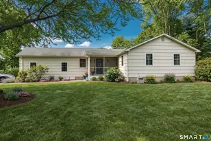 23 Meadowood Ln, Old Saybrook, CT 06475 - Photo 1