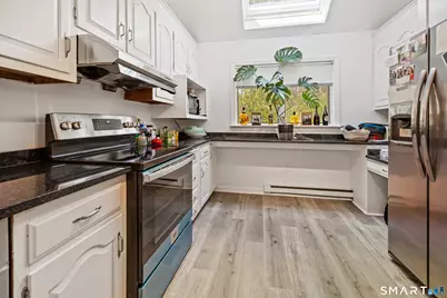 97 West Main Street #5, East Lyme, CT 06357 - Photo 8