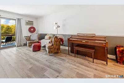 97 West Main Street #5, East Lyme, CT 06357 - Photo 10