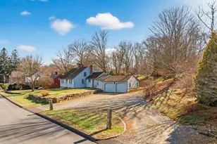 37 N Stonington Rd, Stonington, CT 06378 - Photo 4