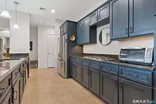 60 Maple St, Branford, CT 06405 - Photo 6
