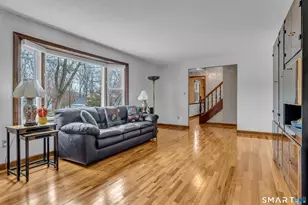 156 Bender Rd, Hamden, CT 06518 - Photo 8