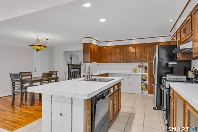 156 Bender Road, Hamden, CT 06518 - Photo 20