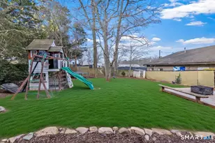 108 Ivy St, Branford, CT 06405 - Photo 34