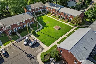 14 Hamilton Ct, Stamford, CT 06902 - Photo 28