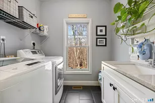 4 Red Fox Ct, New Fairfield, CT 06812 - Photo 14