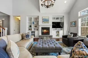 4 Red Fox Ct, New Fairfield, CT 06812 - Photo 6