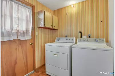 282 Parker Avenue, Meriden, CT 06450 - Photo 16