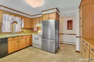 282 Parker Ave, Meriden, CT 06450 - Photo 8