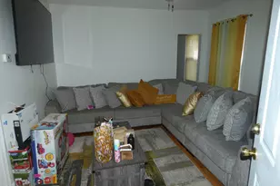 43 Elmwood Ave, Bridgeport, CT 06605 - Photo 12