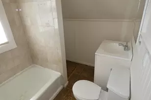 43 Elmwood Ave, Bridgeport, CT 06605 - Photo 30