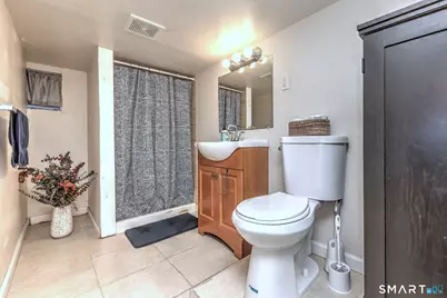 35 Nelson Terrace, Bridgeport, CT 06610 - Photo 32