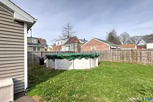 35 Nelson Terrace, Bridgeport, CT 06610 - Photo 6