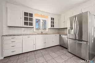 121 View St, Torrington, CT 06790 - Photo 4