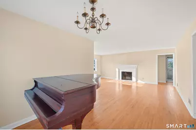 121 View Street, Torrington, CT 06790 - Photo 6