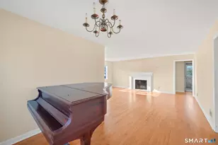 121 View St, Torrington, CT 06790 - Photo 6